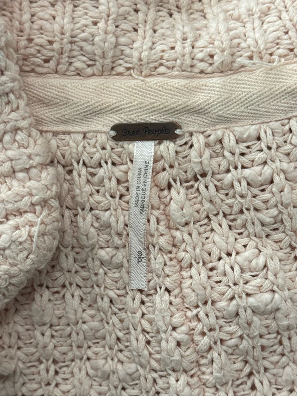 Free People Waterfront Cardigan Open Front Chunky Knit Cozy, Peach Fuzz size S